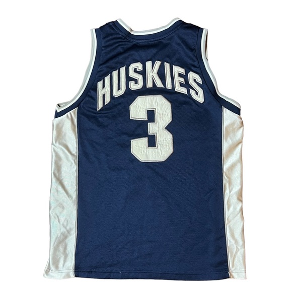 University of Connecticut Huskies #3 Basketball Jersey - Picture 2 of 6
